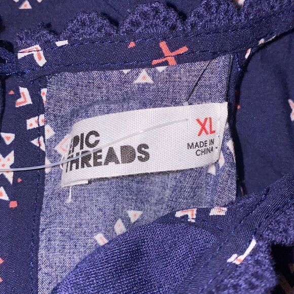 ✨2xHP✨Print High Neck Challis Walkthrough Dress✨ - Picture 4 of 6